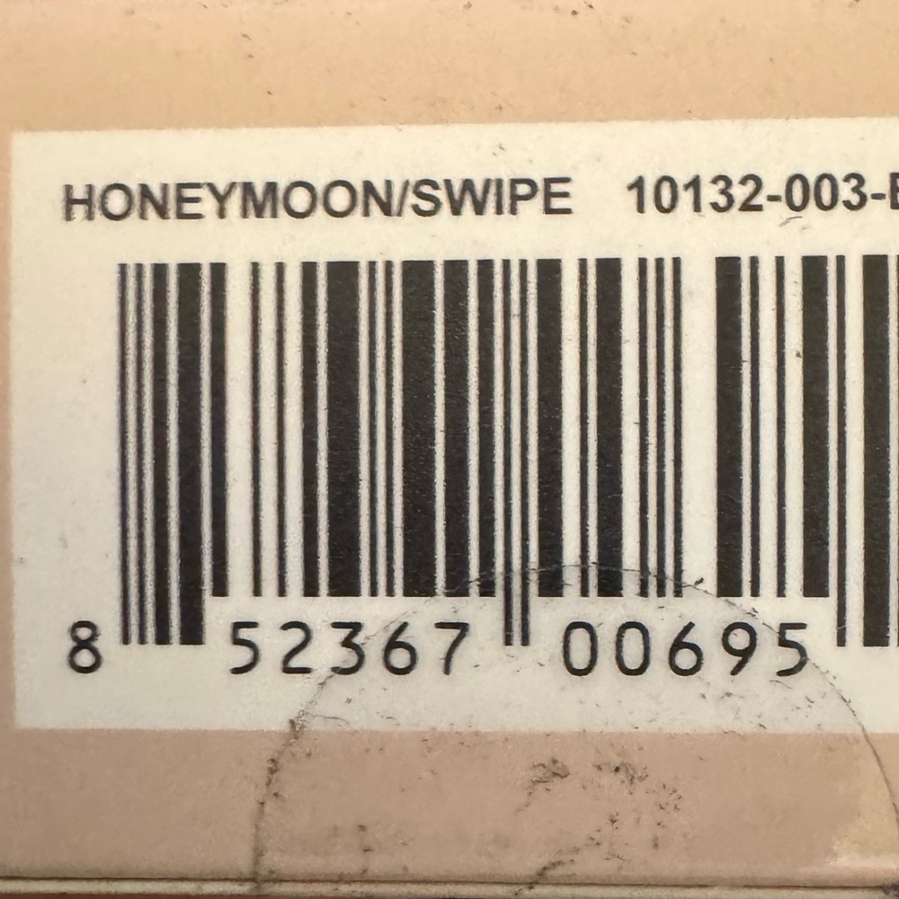 Sealed NIB WANDER Double Date Lip and Cherk Makeup Shades Honeymoon/ Swipe - Picture 3 of 7